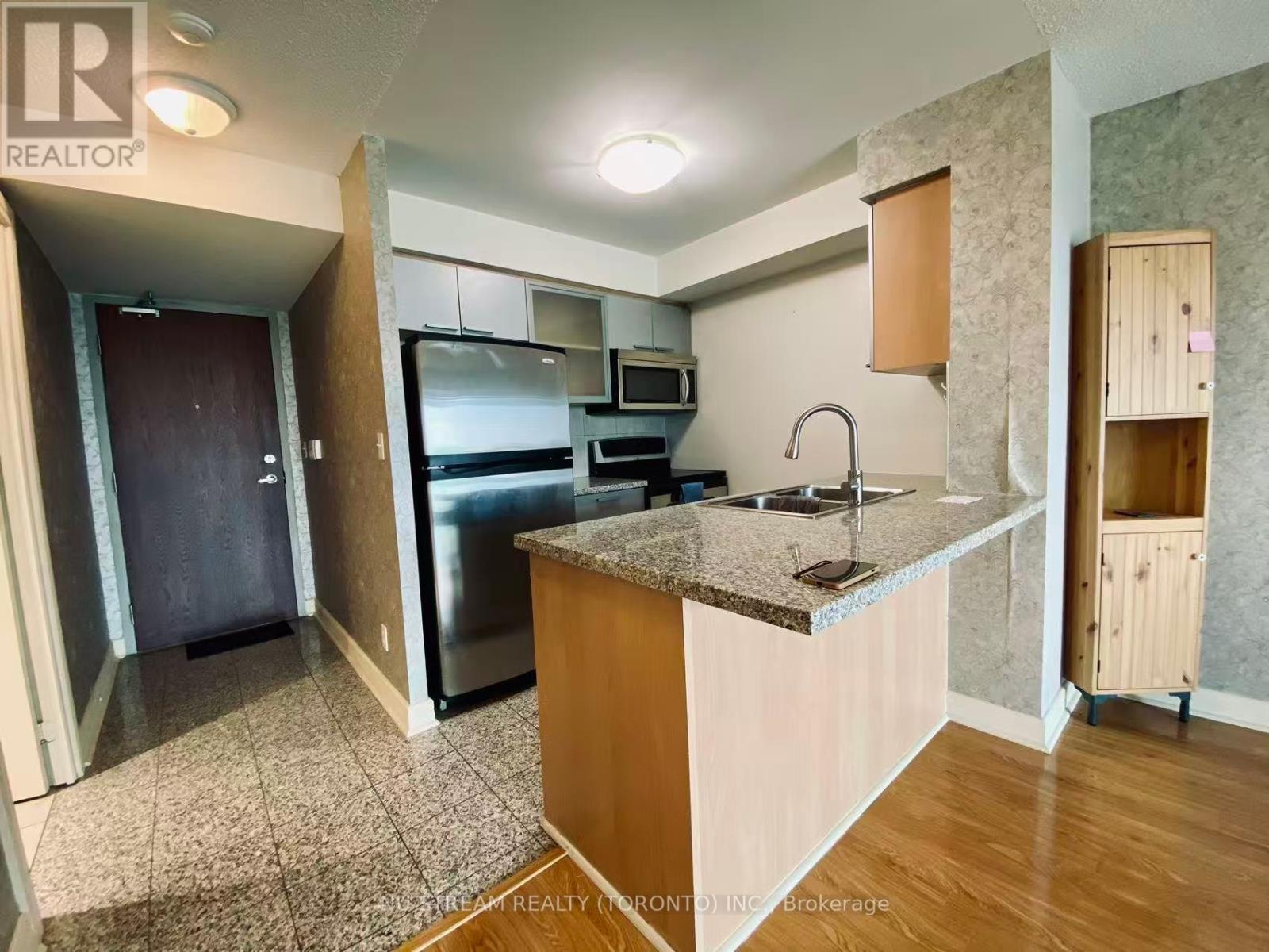 1409 - 18 Harrison Garden Boulevard, Toronto, Ontario  M2N 7J7 - Photo 4 - C12196043