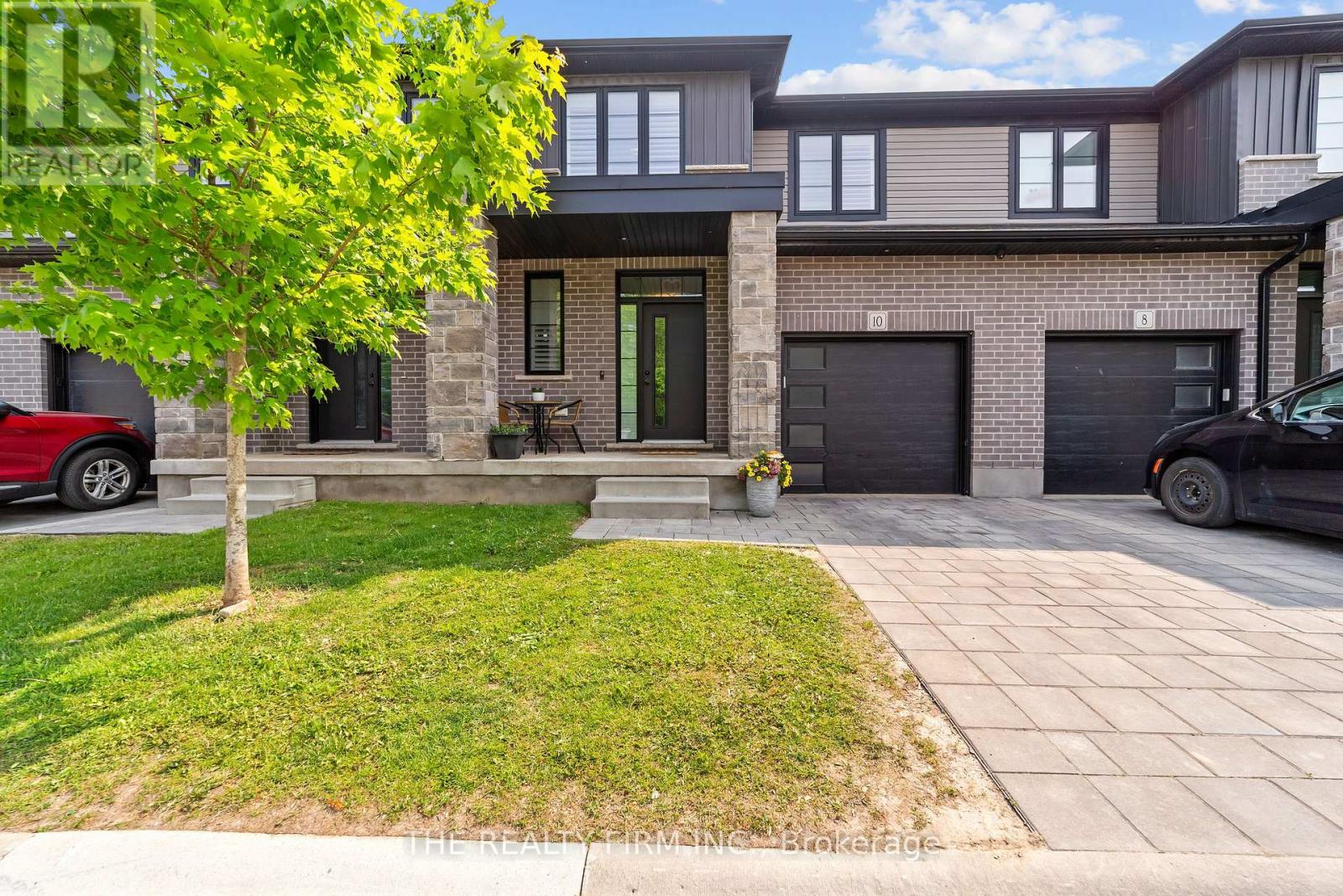 10 - 2427 DAISY BEND, London South, Ontario