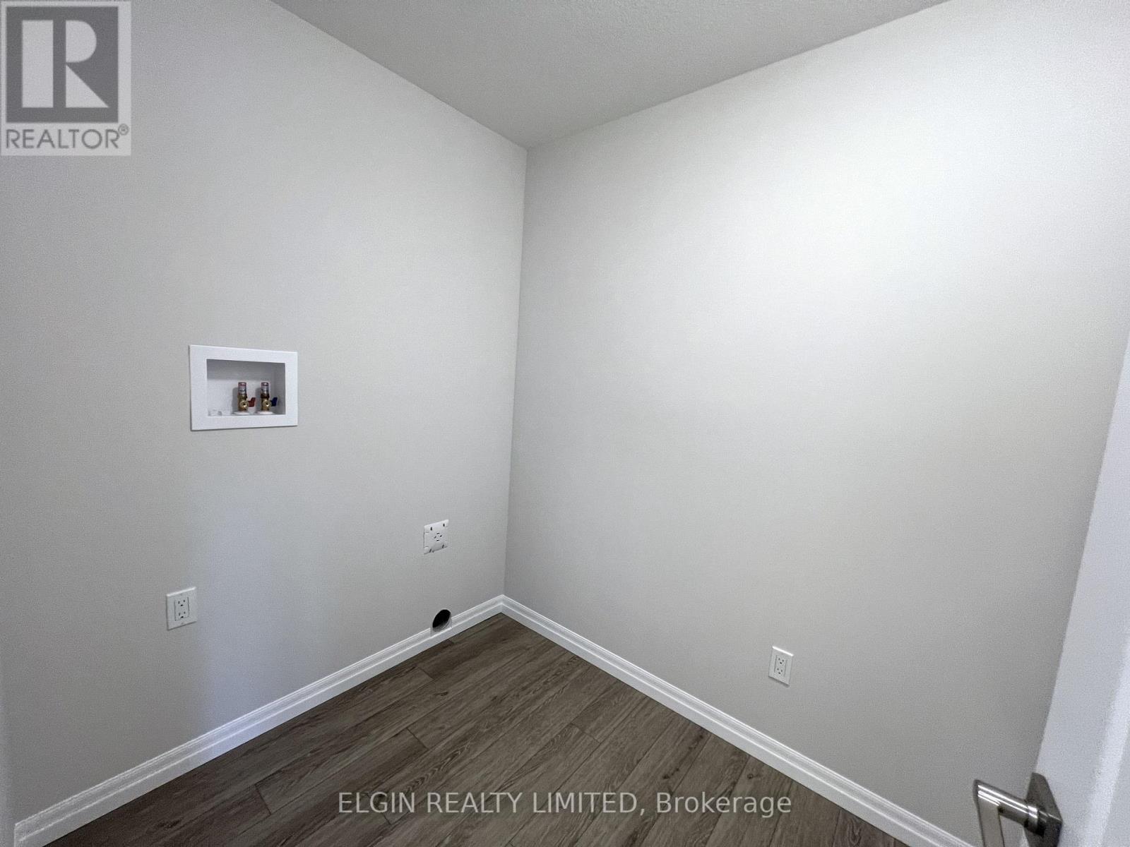 37 Braun Avenue, Tillsonburg, Ontario  N4G 0K5 - Photo 12 - X12196154