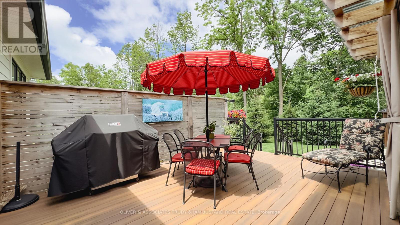 1 Creek Side Place, Lambton Shores, Ontario  N0M 1T0 - Photo 38 - X12196158