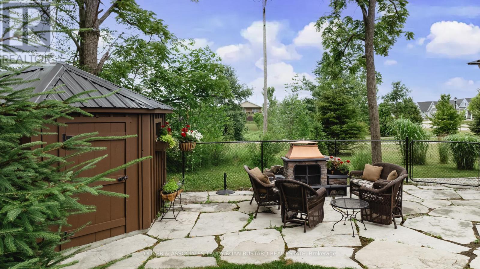 1 Creek Side Place, Lambton Shores, Ontario  N0M 1T0 - Photo 44 - X12196158
