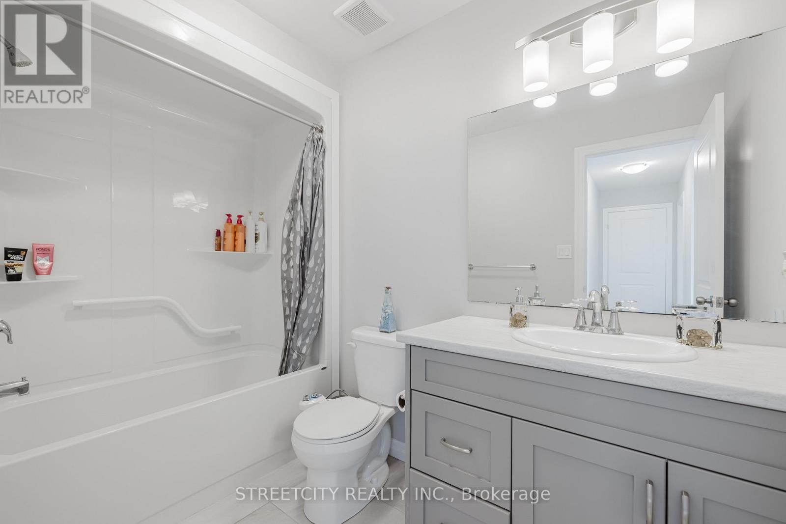 253 Wilson Avenue, Tillsonburg, Ontario  N4G 0H4 - Photo 33 - X12196255