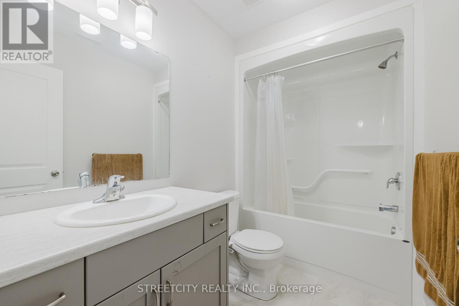 253 Wilson Avenue, Tillsonburg, Ontario  N4G 0H4 - Photo 40 - X12196255