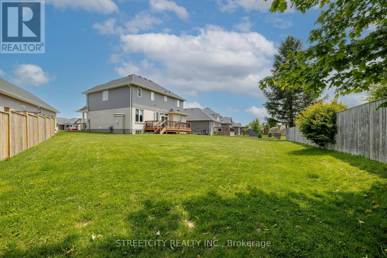 253 Wilson Avenue, Tillsonburg, Ontario  N4G 0H4 - Photo 47 - X12196255