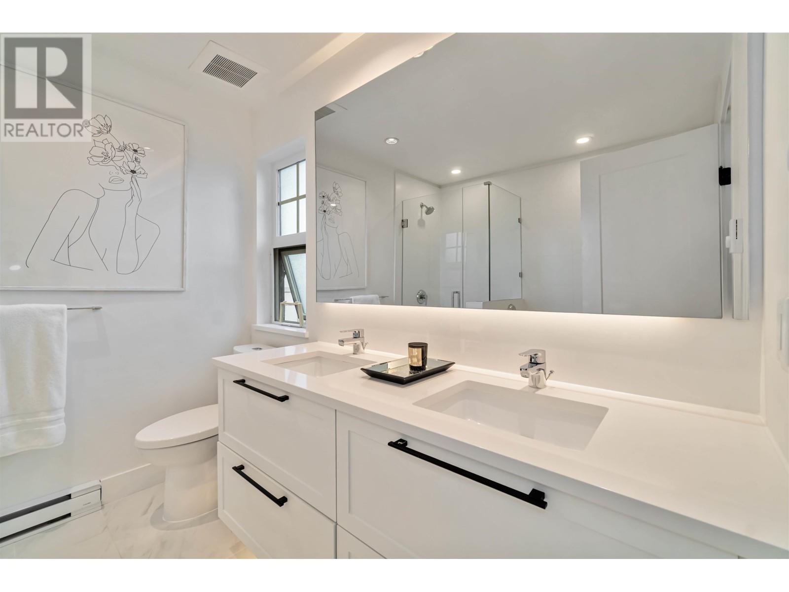 40 3552 Victoria Drive, Coquitlam, British Columbia  V3E 0N7 - Photo 14 - R2986615
