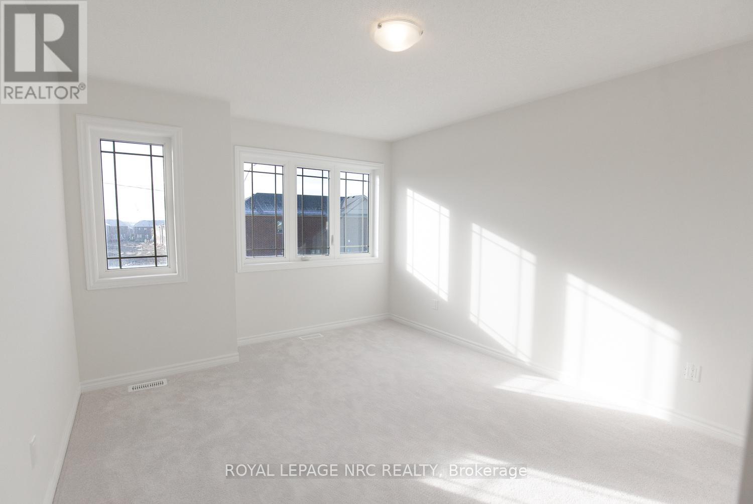 132 Palace Street, Thorold (Thorold Downtown), Ontario  L2V 3P4 - Photo 23 - X12140354