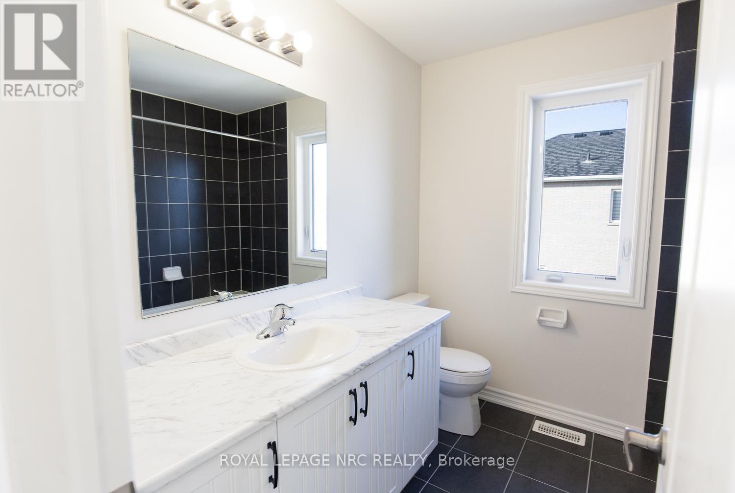 132 Palace Street, Thorold (Thorold Downtown), Ontario  L2V 3P4 - Photo 24 - X12140354