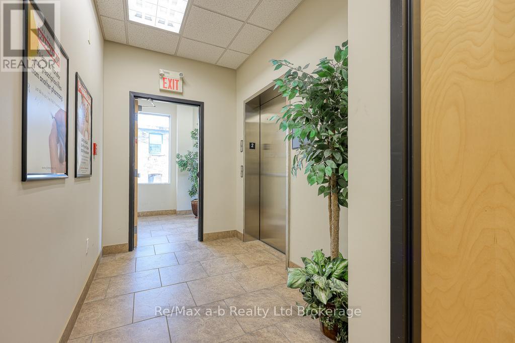 19 King Street E, Ingersoll, Ontario  N5C 1G3 - Photo 10 - X11931071