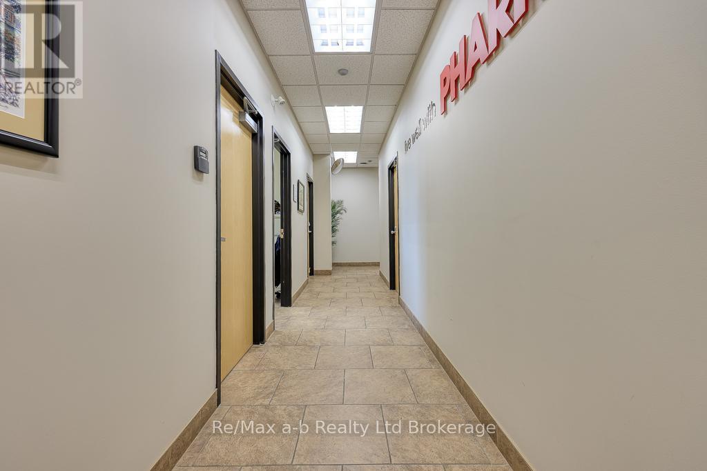 19 King Street E, Ingersoll, Ontario  N5C 1G3 - Photo 31 - X11931071