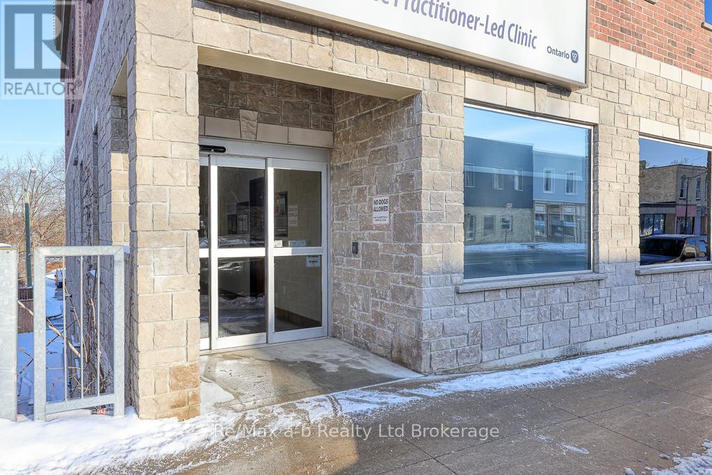 19 King Street E, Ingersoll, Ontario  N5C 1G3 - Photo 5 - X11931071
