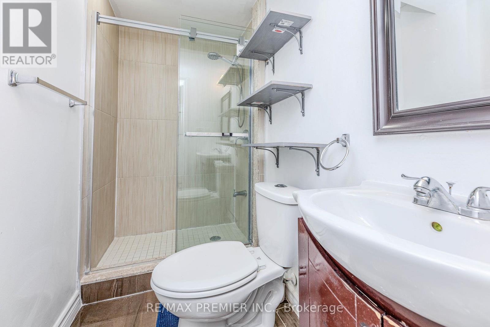14 Shady Glen Road, Toronto, Ontario  M9W 6G3 - Photo 32 - W12193799