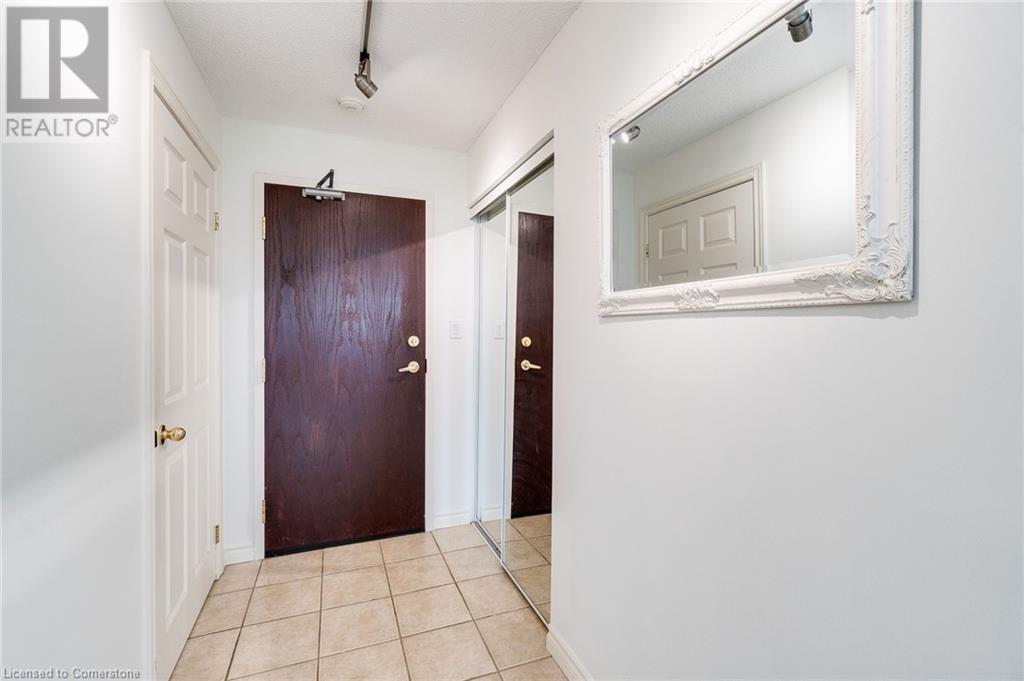 262 Dundas Street E Unit# 105, Waterdown, Ontario  L8B 1A9 - Photo 2 - 40737581