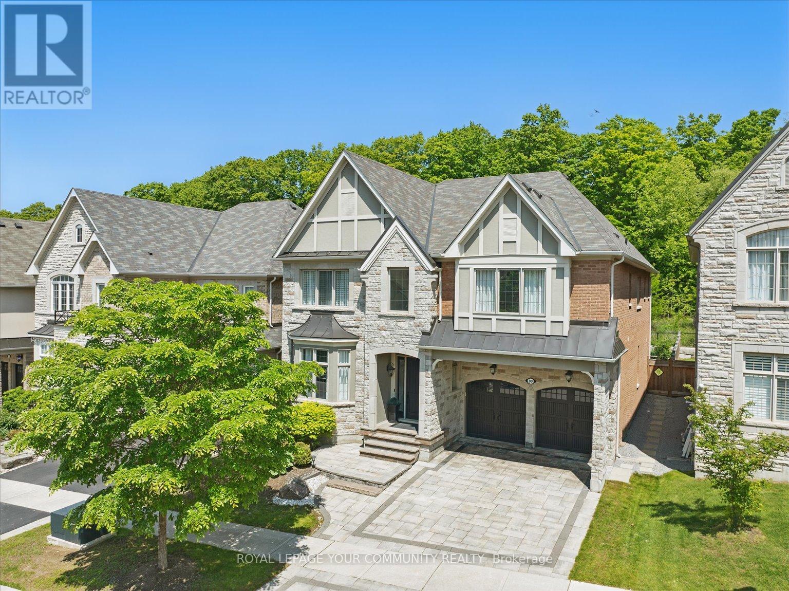 80 FOREST GROVE COURT, Aurora, Ontario
