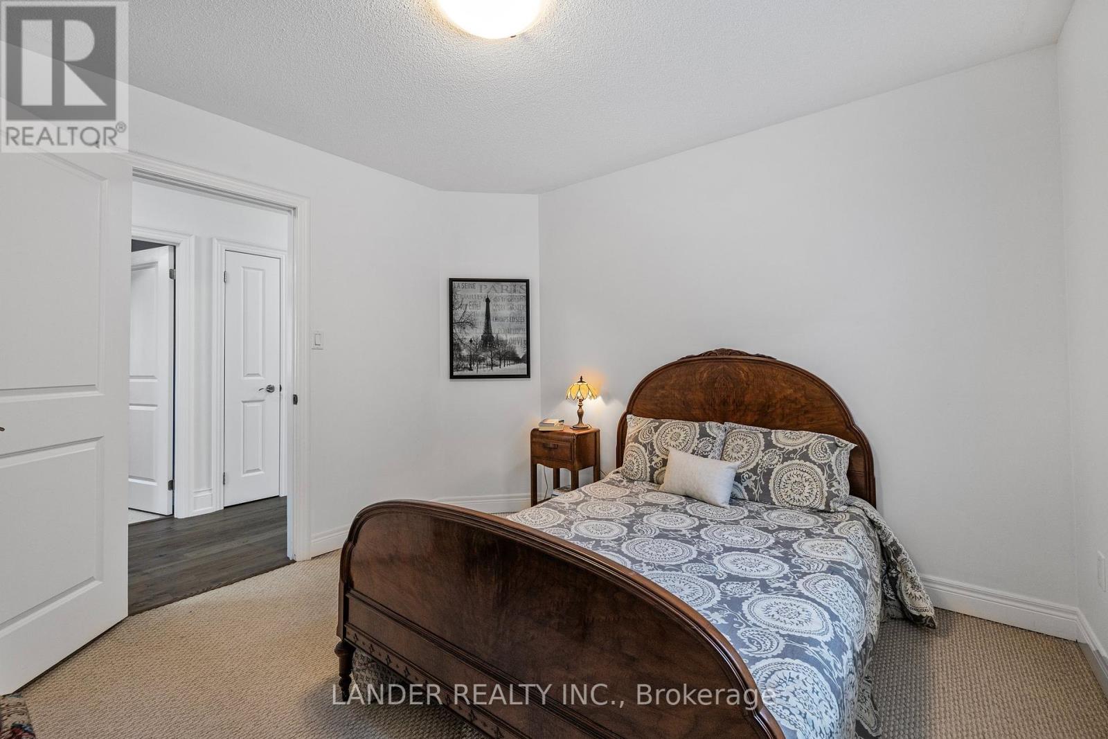 20 Don Rose Boulevard, East Gwillimbury, Ontario  L0G 1M0 - Photo 24 - N12196098