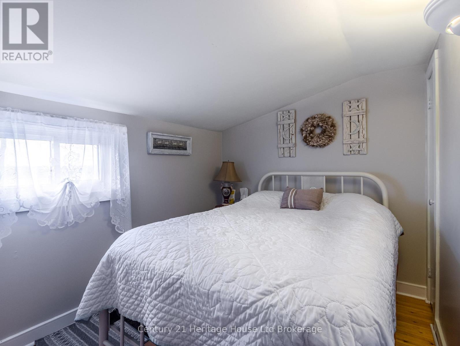 91 Albert Street E, Blandford-Blenheim, Ontario  N0J 1S0 - Photo 24 - X12196128