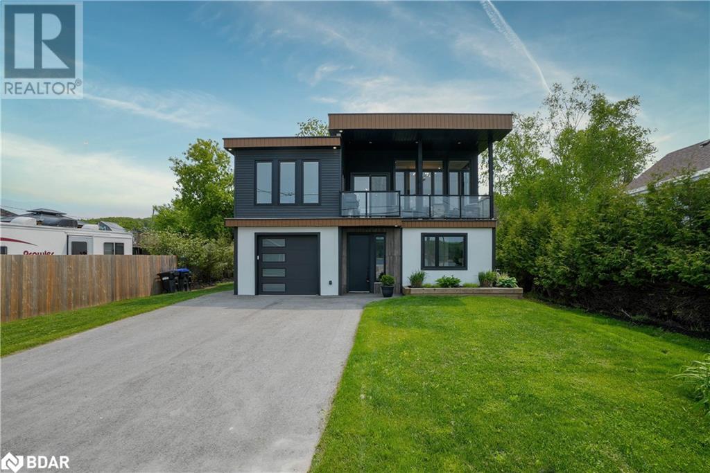 171 Fox Street, Penetanguishene, Ontario  L9M 1E7 - Photo 1 - 40737367