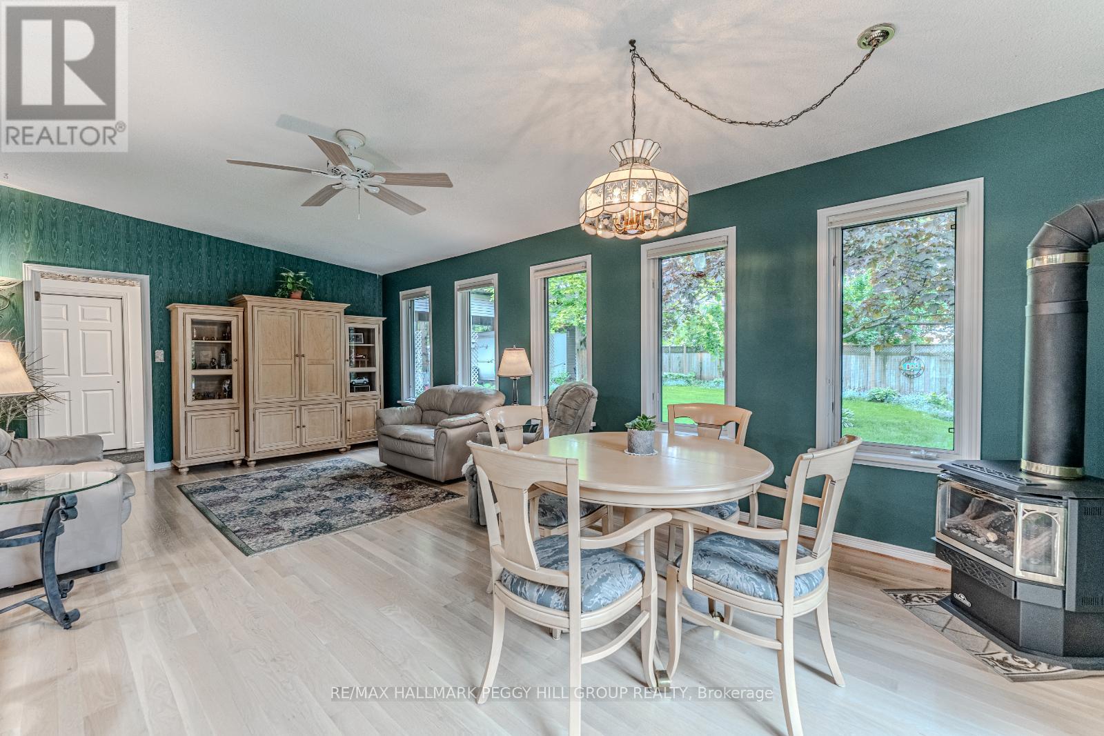 3384 Dobson Road, Springwater, Ontario  L9X 1T5 - Photo 5 - S12196063