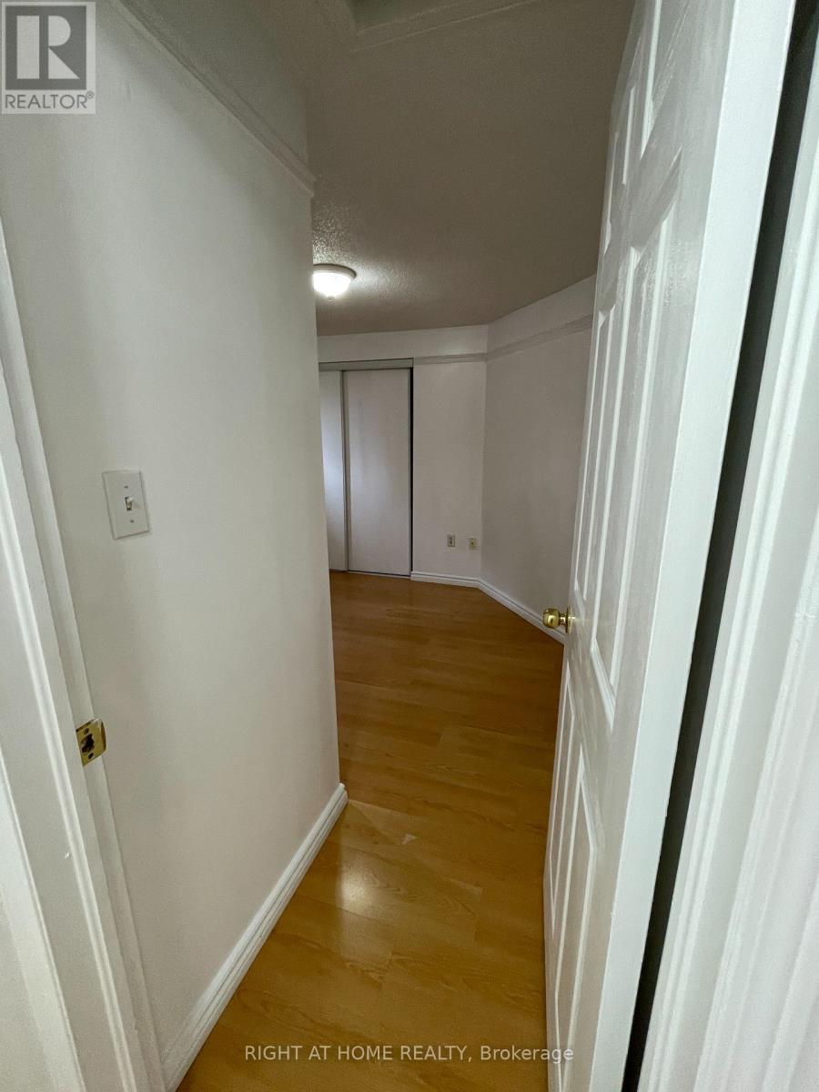 26 Weymouth Road, Barrie, Ontario  L4M 6R9 - Photo 27 - S12196110