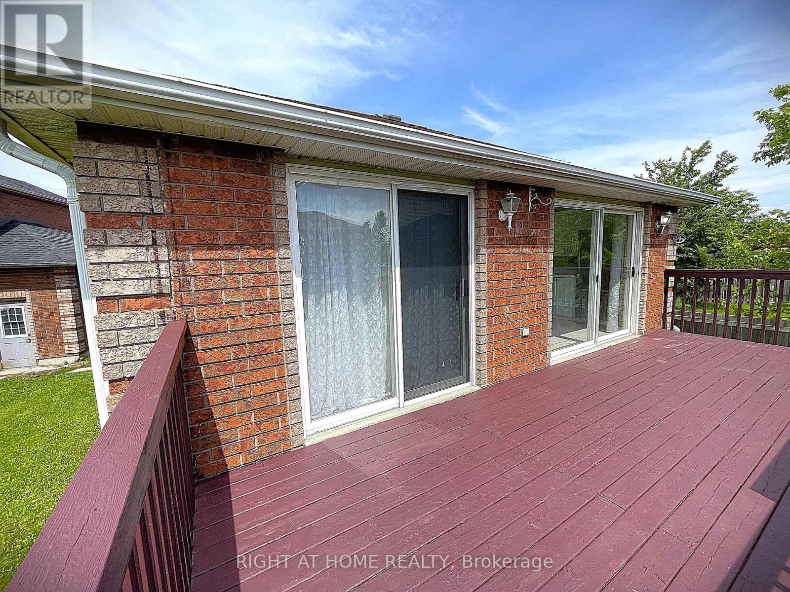 26 Weymouth Road, Barrie, Ontario  L4M 6R9 - Photo 41 - S12196110