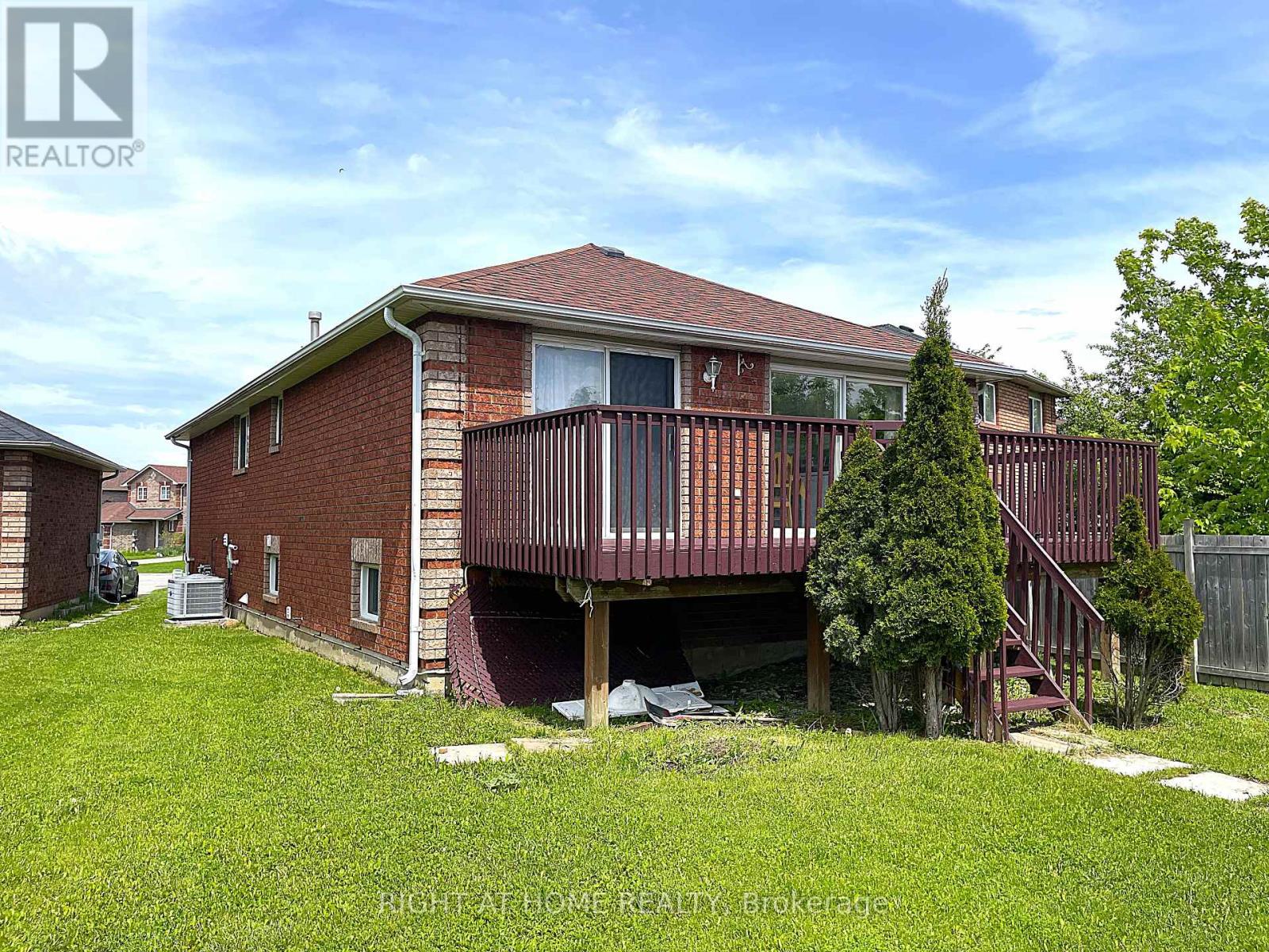 26 Weymouth Road, Barrie, Ontario  L4M 6R9 - Photo 47 - S12196110