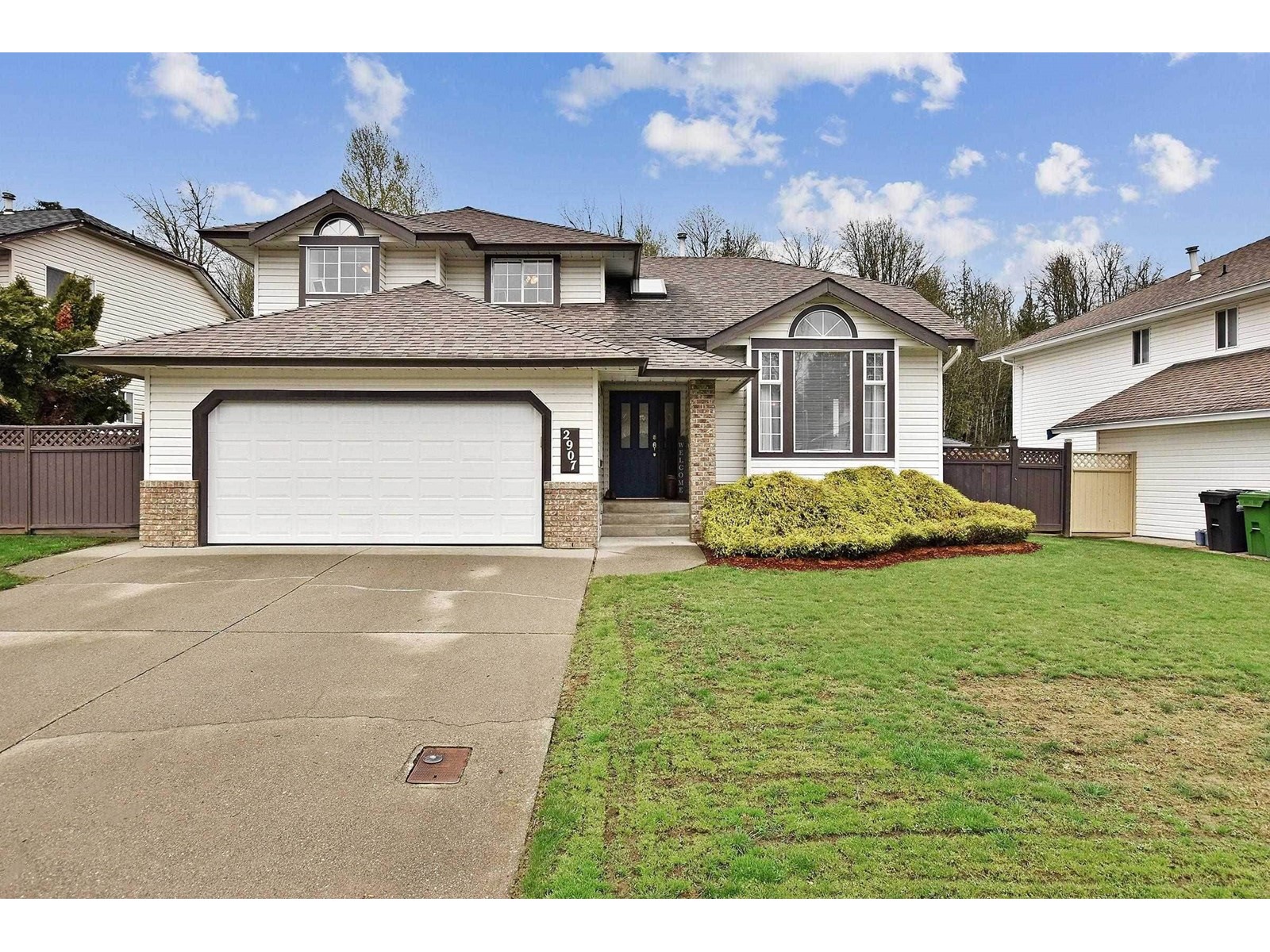 2907 Crossley Drive, Abbotsford, British Columbia  V2T 5H1 - Photo 1 - R3009984