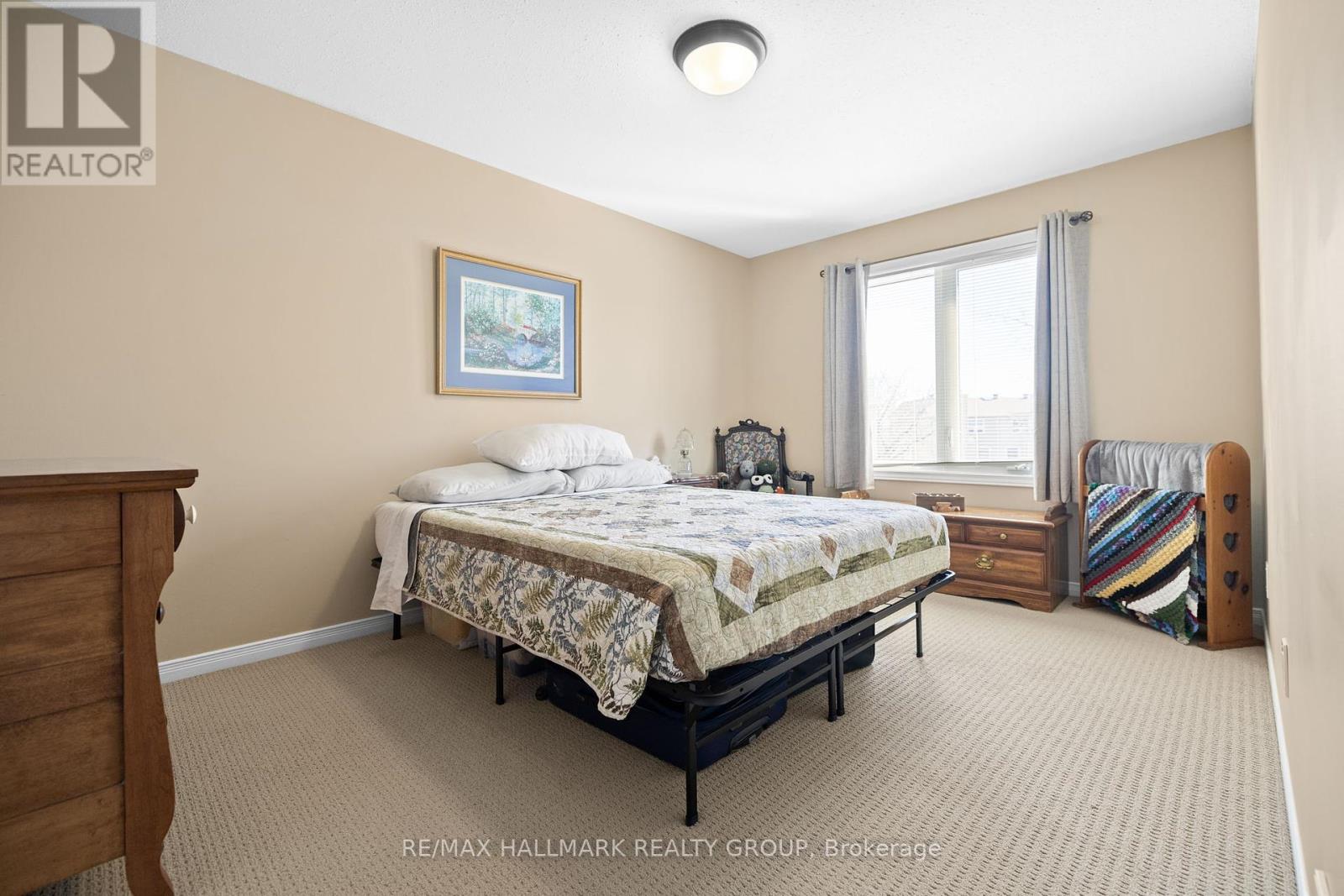 12c Maple Ridge Crescent, Ottawa, Ontario  K2J 3L6 - Photo 31 - X12196183