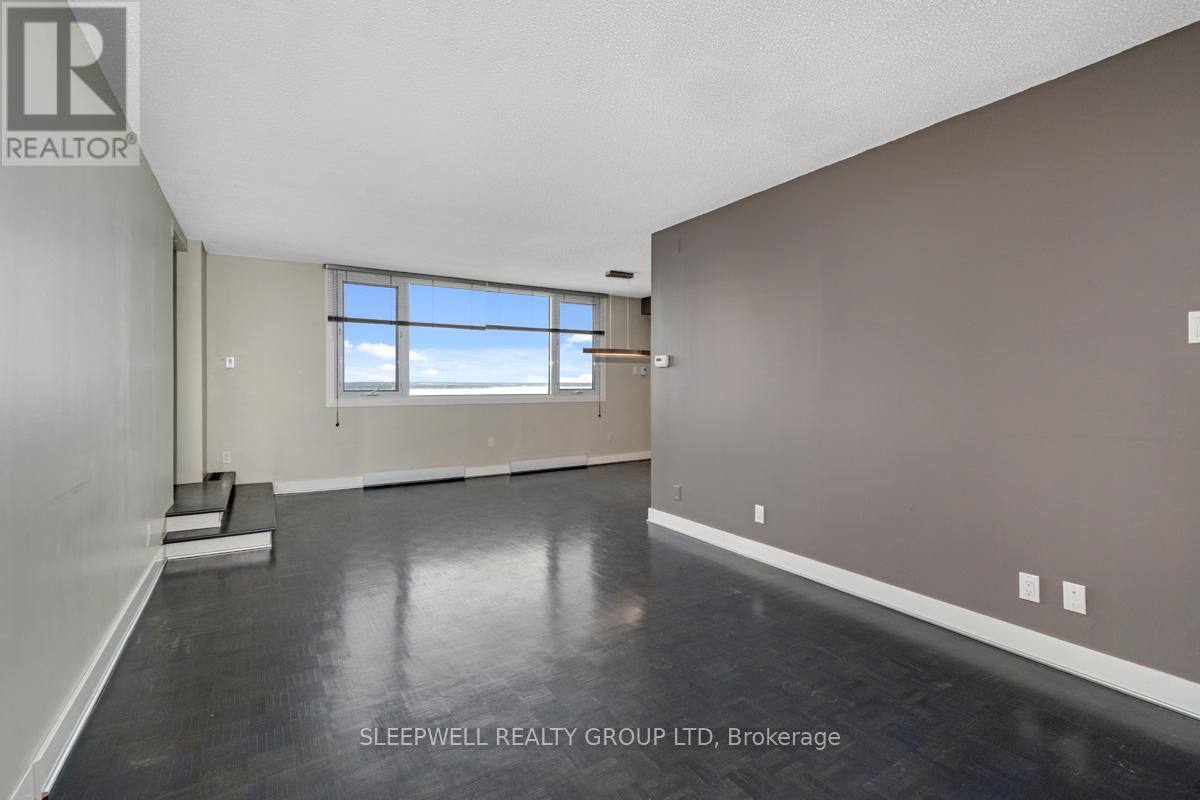 2007 - 265 Poulin Avenue, Ottawa, Ontario  K2B 7Y8 - Photo 5 - X12196188