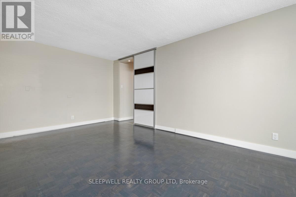 2007 - 265 Poulin Avenue, Ottawa, Ontario  K2B 7Y8 - Photo 7 - X12196188