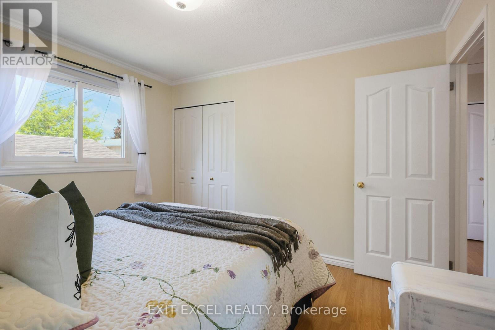 396 Roxdale Avenue, Ottawa, Ontario  K1E 1V5 - Photo 19 - X12196253