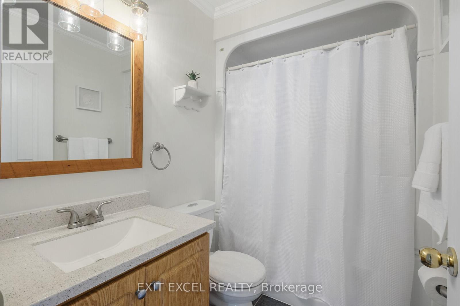 396 Roxdale Avenue, Ottawa, Ontario  K1E 1V5 - Photo 20 - X12196253
