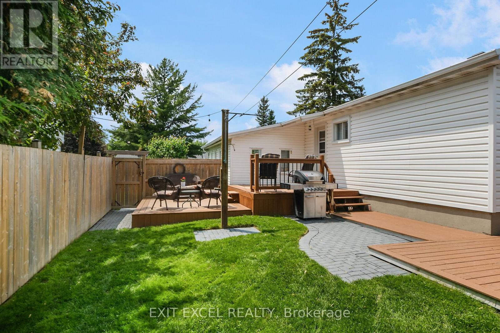 396 Roxdale Avenue, Ottawa, Ontario  K1E 1V5 - Photo 28 - X12196253