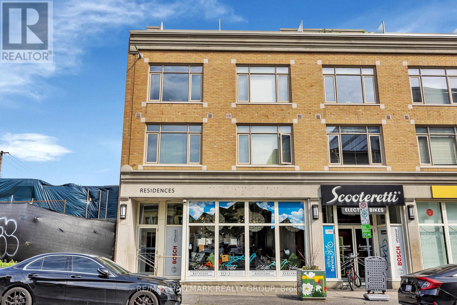 12 - 202 St Patrick Street, Ottawa, Ontario  K1N 5K3 - Photo 2 - X12196257