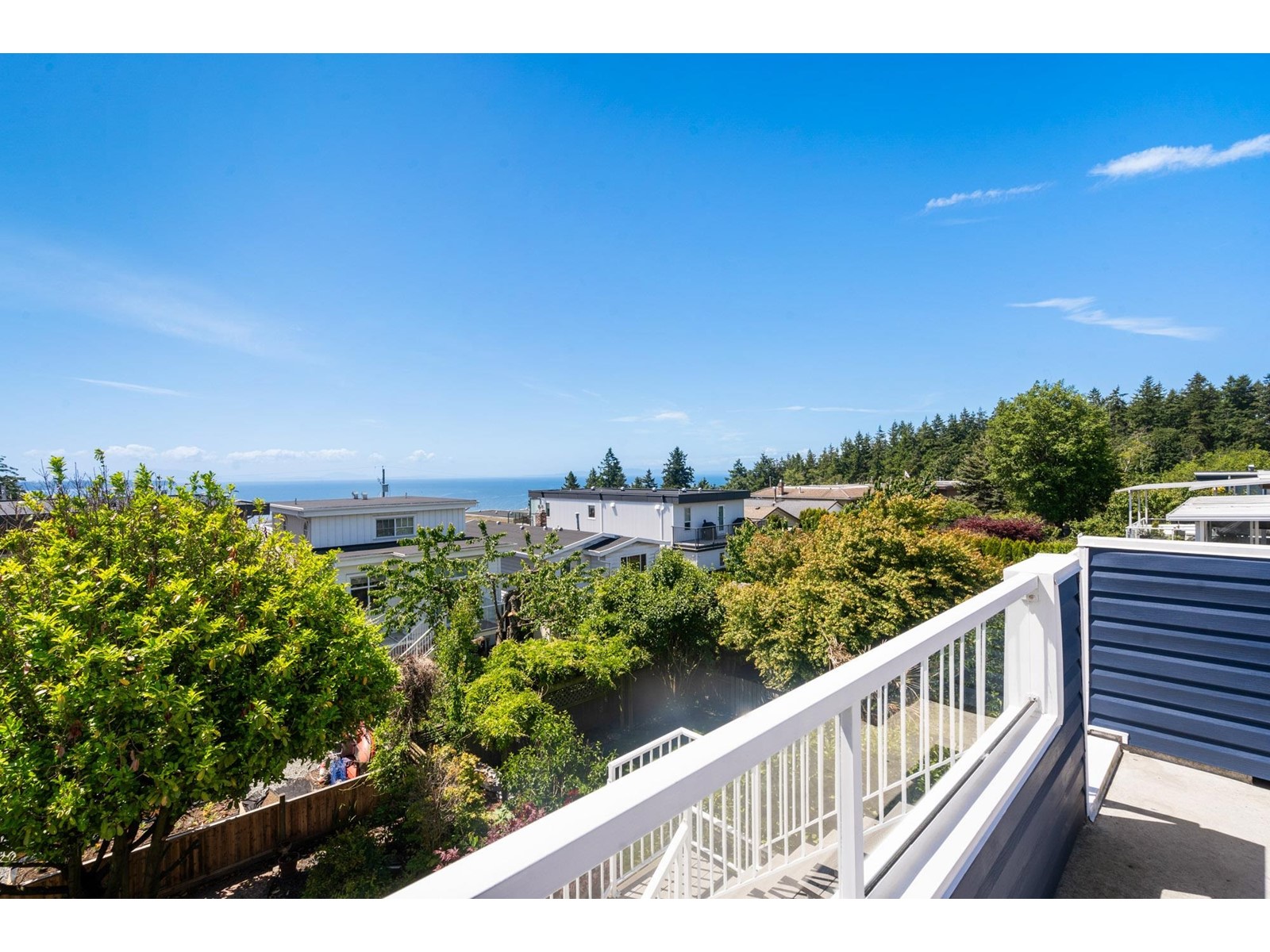 14772 Goggs Avenue, White Rock, British Columbia  V4B 2N2 - Photo 12 - R3010763