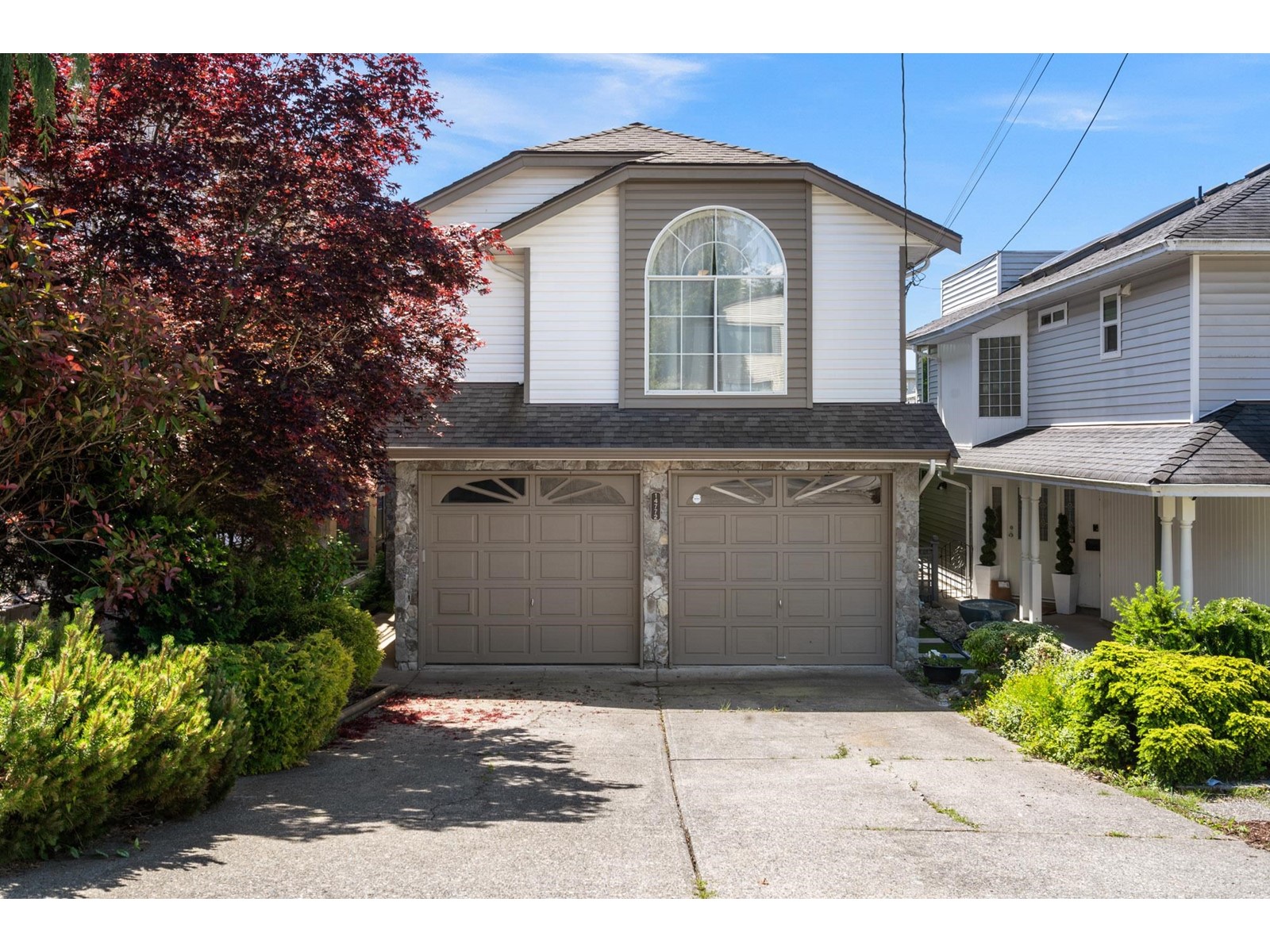 14772 Goggs Avenue, White Rock, British Columbia  V4B 2N2 - Photo 1 - R3010763