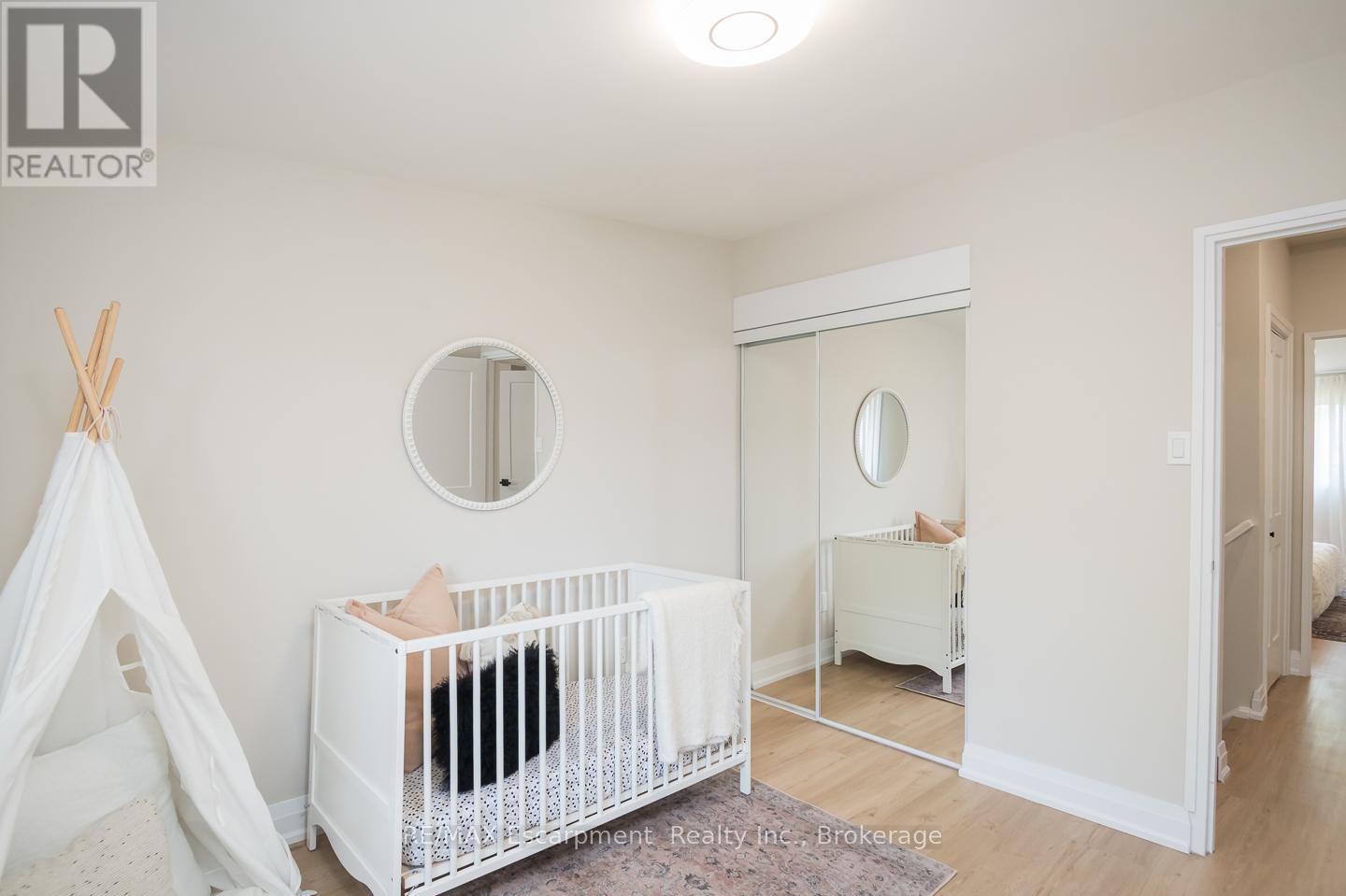 11 - 180 Mississauga Valley Boulevard, Mississauga, Ontario  L5A 3M2 - Photo 19 - W12196176