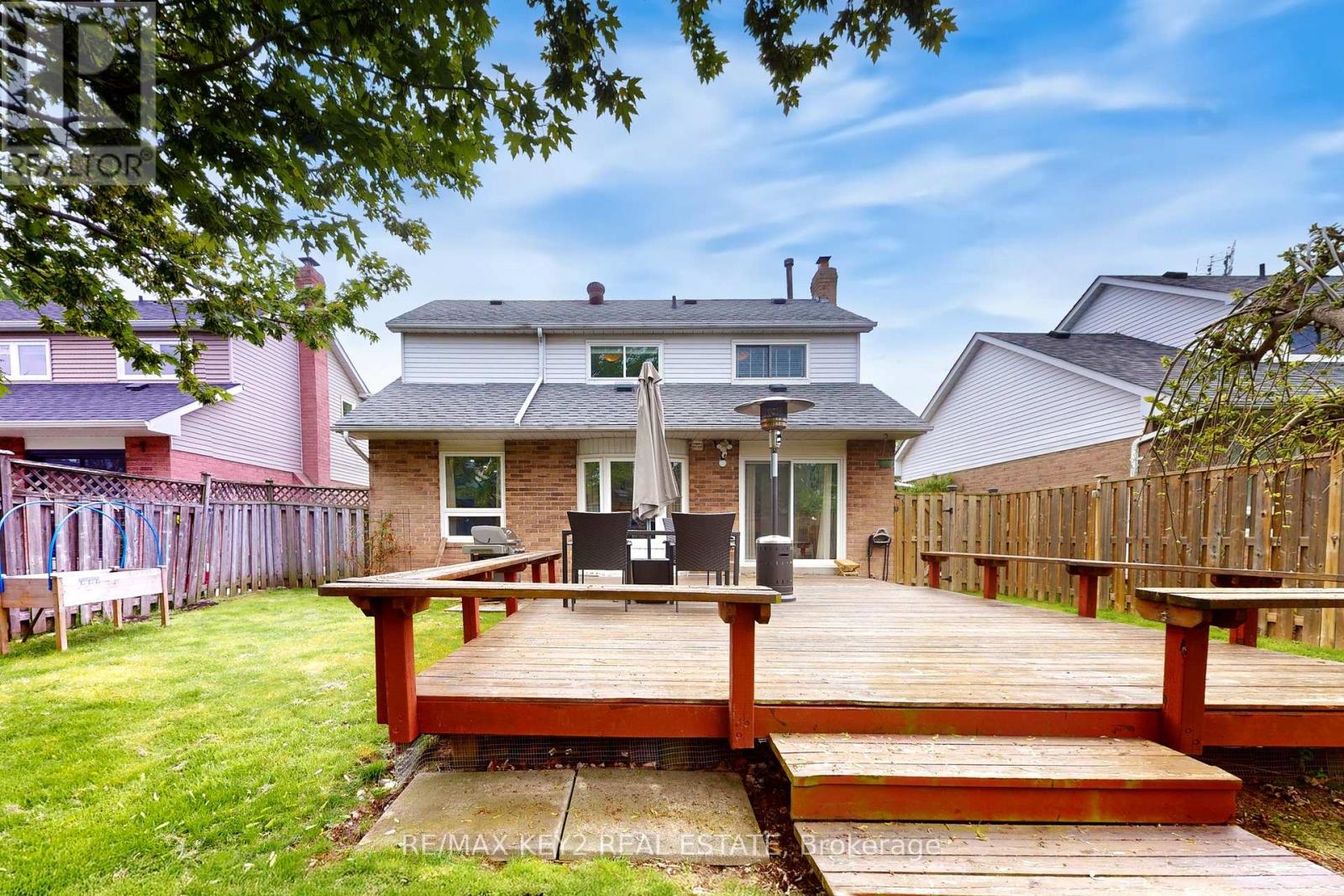 1622 Greenbriar Drive, Oakville, Ontario  L6M 1Y2 - Photo 37 - W12196093