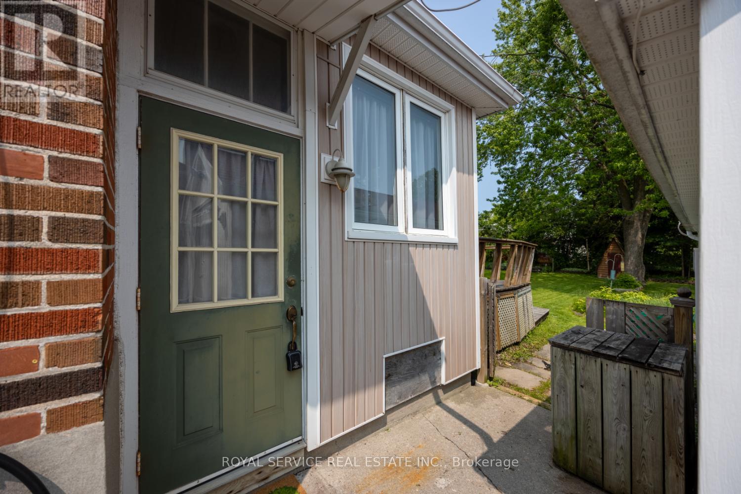 388 Dublin Street, Peterborough Central, Ontario  K9H 3C9 - Photo 4 - X12196213