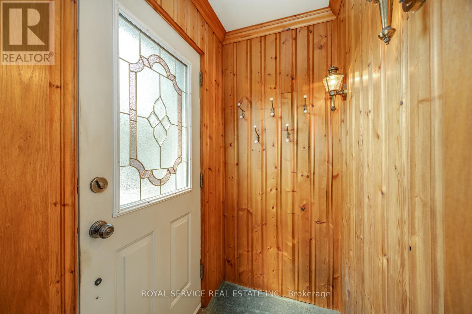 388 Dublin Street, Peterborough Central, Ontario  K9H 3C9 - Photo 5 - X12196213