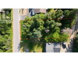 46 Centennial Drive, blind bay, British Columbia