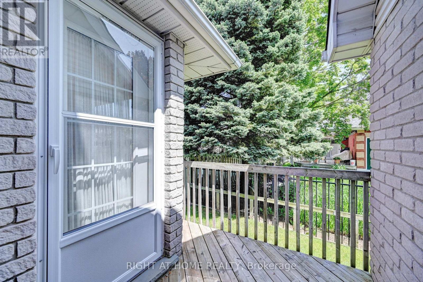 436 Dansbury Drive, Waterloo, Ontario  N2K 3X9 - Photo 48 - X12196030
