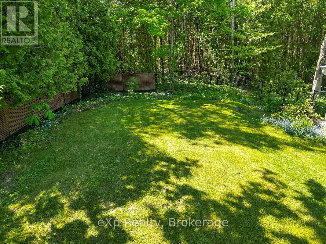 35 Cardinal Avenue, South Bruce Peninsula, Ontario N0H 2T0 - Photo 42 - X12196138