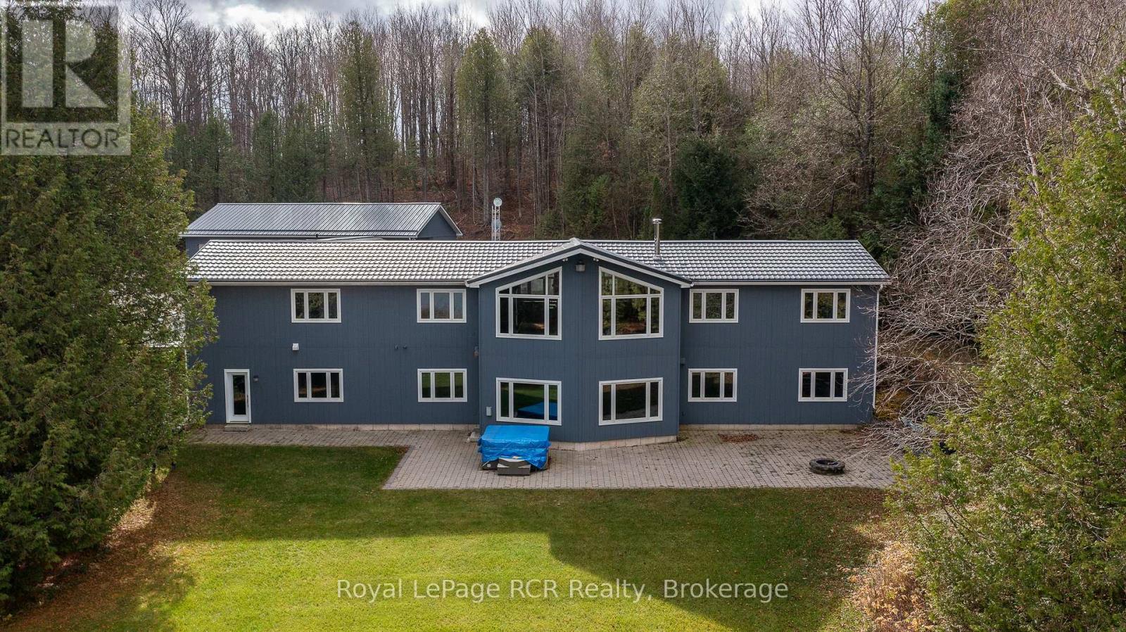123 Lakeview Road, Grey Highlands, Ontario  N0C 1M0 - Photo 42 - X12196167