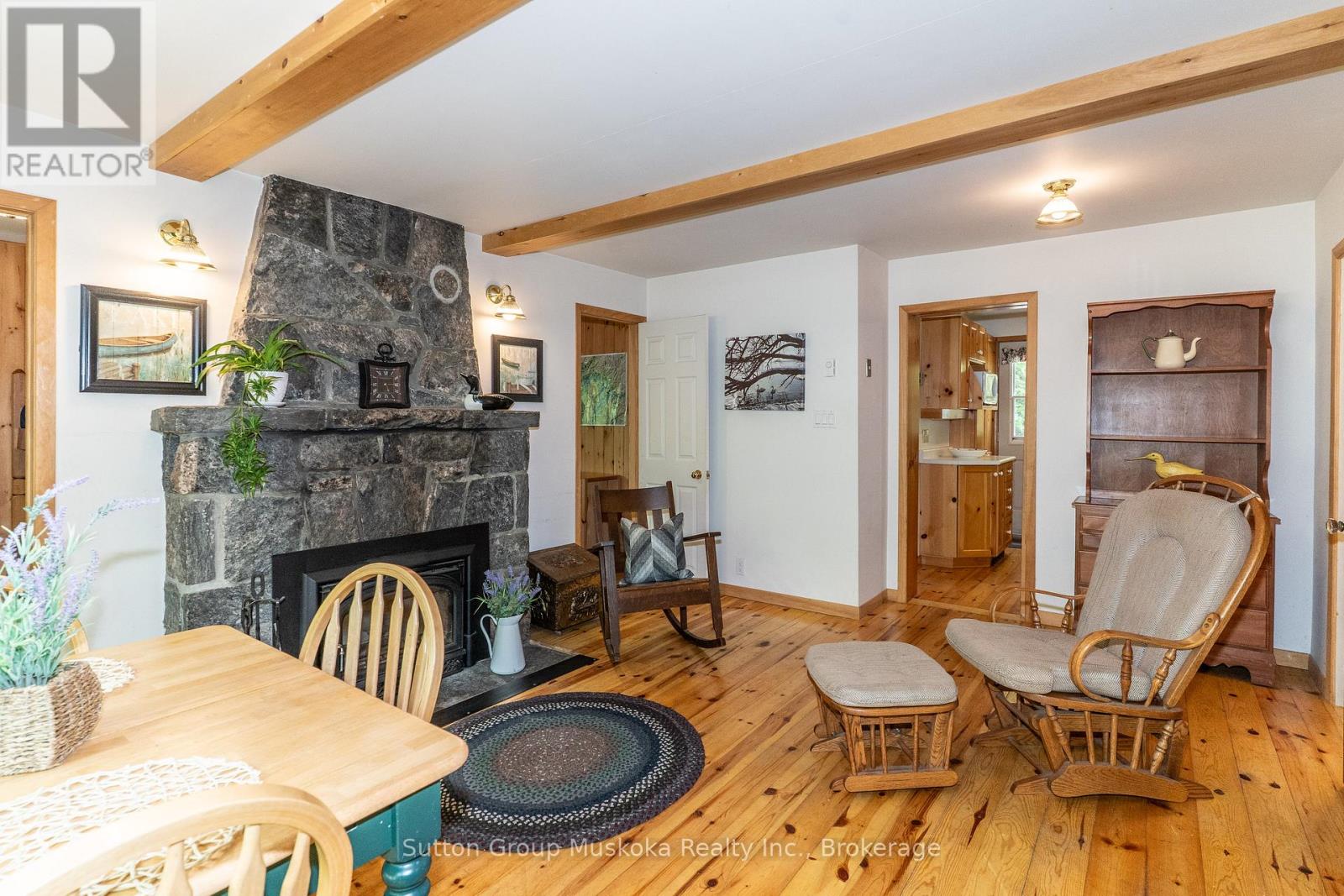 86 & 92 Hoths Lane, Huntsville, Ontario  P0B 1L0 - Photo 11 - X12196169