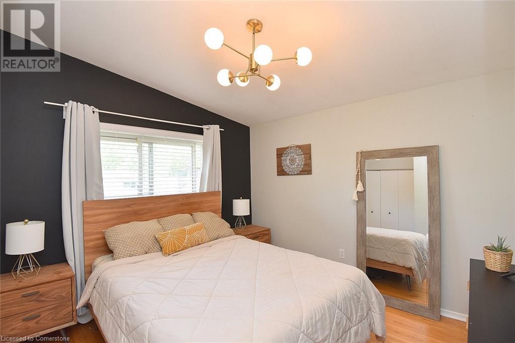 241 Thorner Drive, Hamilton, Ontario  L8V 2M6 - Photo 16 - 40737281