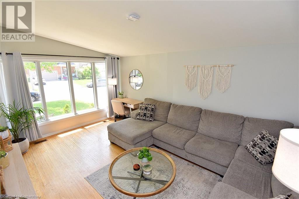 241 Thorner Drive, Hamilton, Ontario  L8V 2M6 - Photo 9 - 40737281