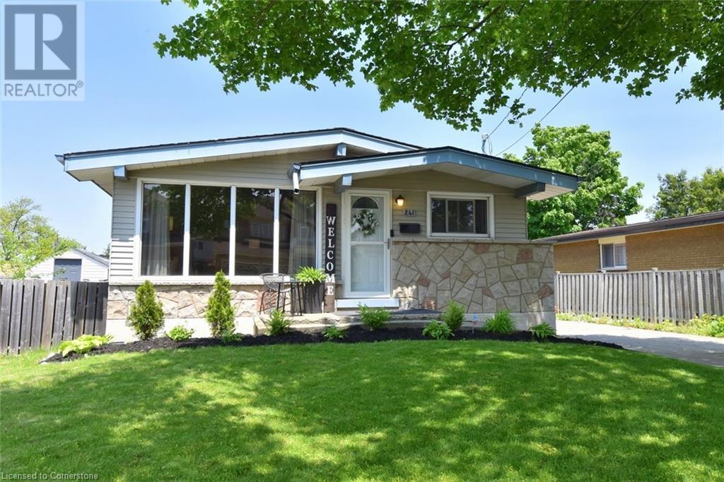 241 THORNER Drive, Hamilton, Ontario