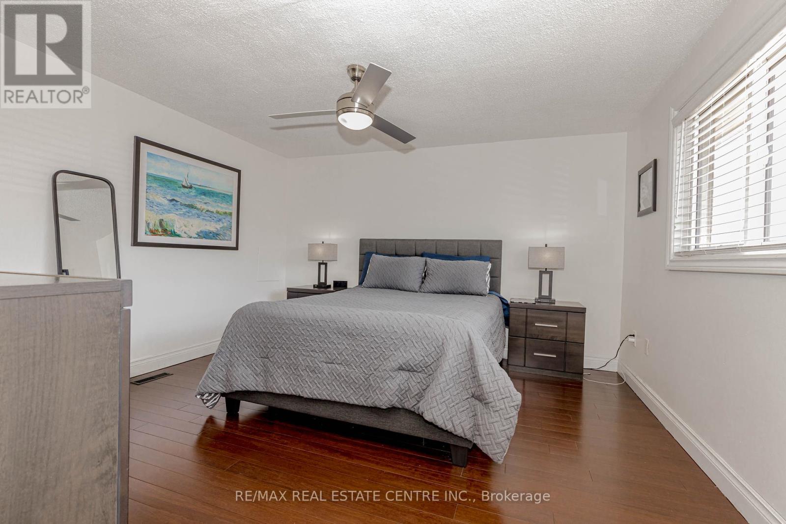 123 - 1526 Lancaster Drive W, Oakville, Ontario  L6H 2Z2 - Photo 24 - W12114956