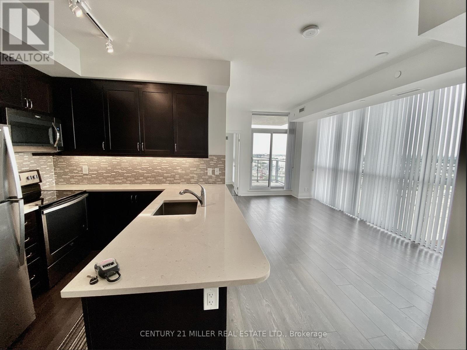 1307 - 15 Zorra Street, Toronto, Ontario  M8Z 4Z6 - Photo 6 - W12194578