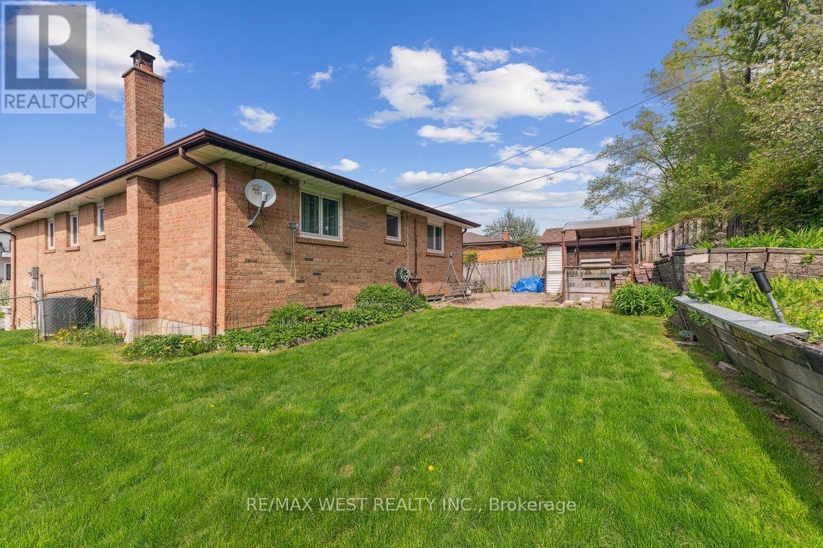 117 Willis Road, Vaughan (East Woodbridge), Ontario  L4L 2S4 - Photo 17 - N12192018
