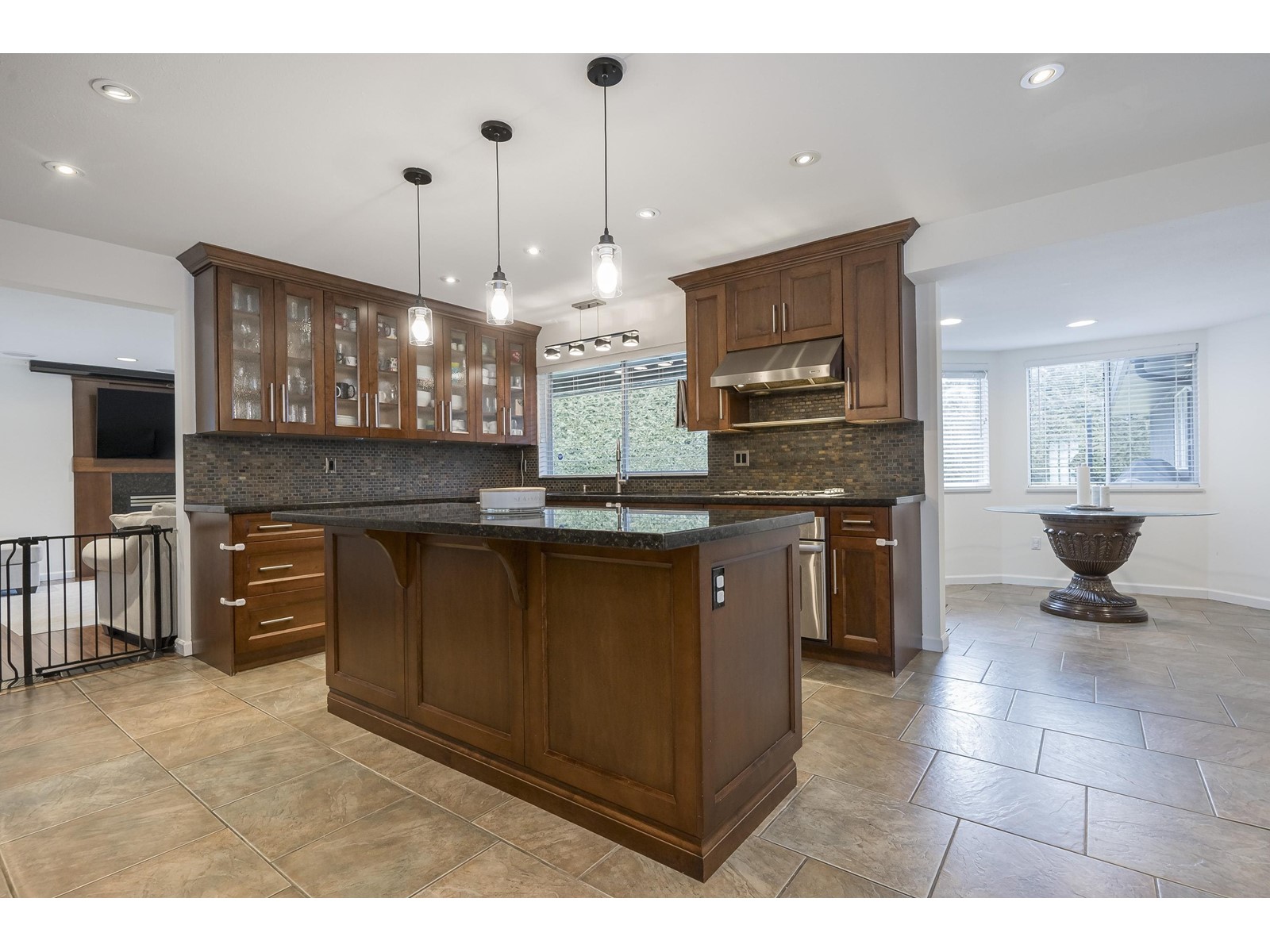 5788 126 Street, Surrey, British Columbia  V3X 3G8 - Photo 6 - R3010698
